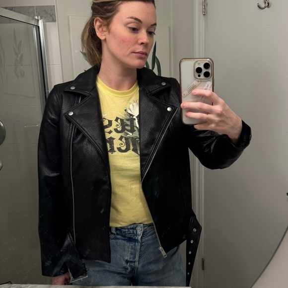 Old Navy Black faux Leather Jacket - Picture 1 of 9